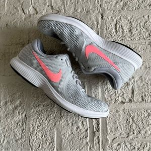 Nike Womens Revolution 4 908999-016 Gray Running Shoes Sneakers Size 9